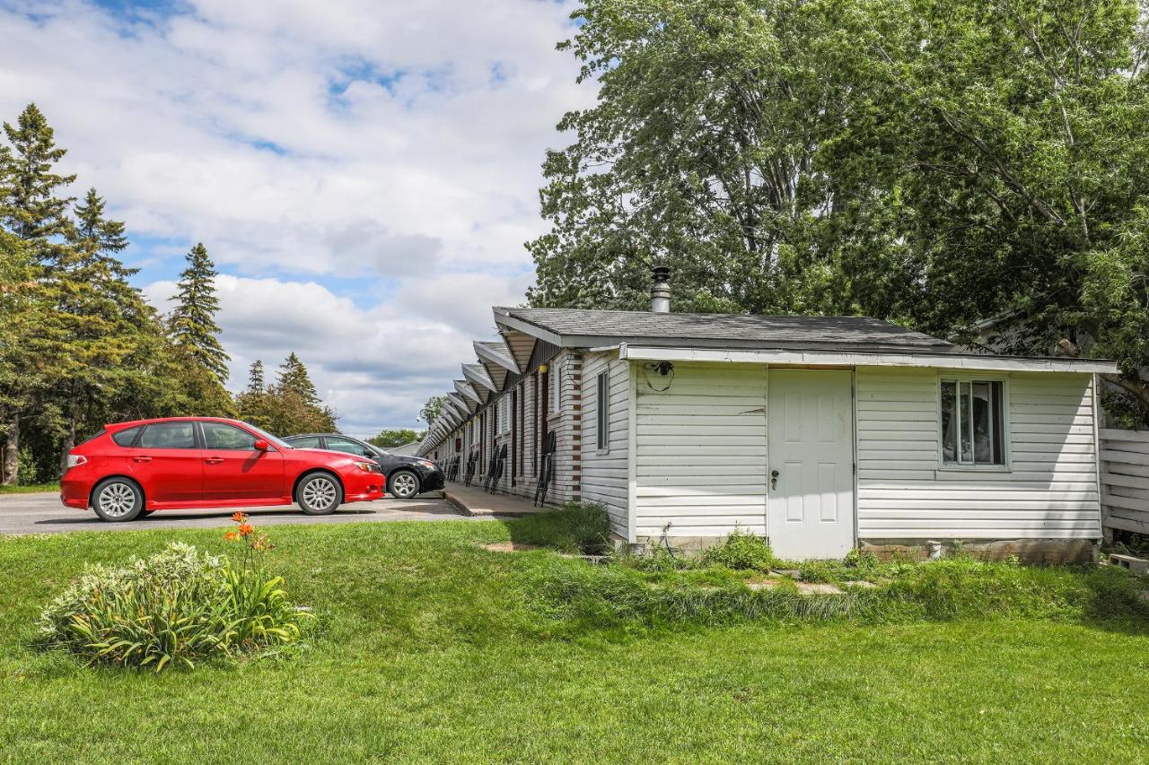 Motel Rideau Brossard Exterior foto